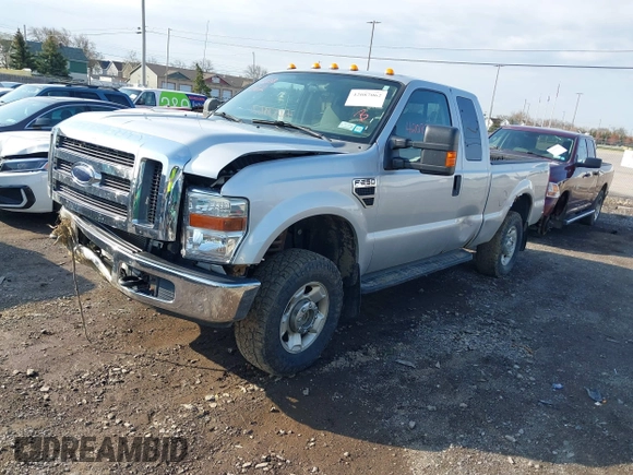 2010 Ford F-250 XL z VIN 1FTSX2B52AEA96467, wystawiony jako IAAI lot #42087062 z przebiegiem 112 959 mil mil oraz . Historia ofert i sprzedaży dostępna na DreamBid. Obrazek 17.