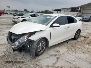 2021 Kia Forte LXS with VIN 3KPF24AD6ME303374, listed as a Copart auction lot 57673425 with 41,694 mi miles and Salvage title. Bid and sale history available at DreamBid. Image 1.