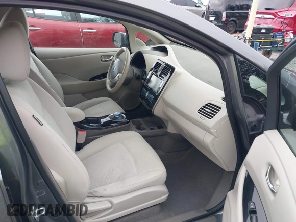 2017 Nissan LEAF SV with VIN 1N4BZ0CP7HC307107, listed as a IAAI auction lot 42131293 with 48,067 mi miles and . Bid and sale history available at DreamBid. Image 5.