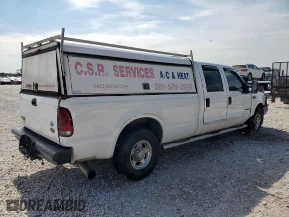 2002 Ford F-350 XL with VIN 1FTSW30F72EA24394, listed as a Copart auction lot 67467504 with 117,782 mi miles and Clean Title. Bid and sale history available at DreamBid. Image 3.