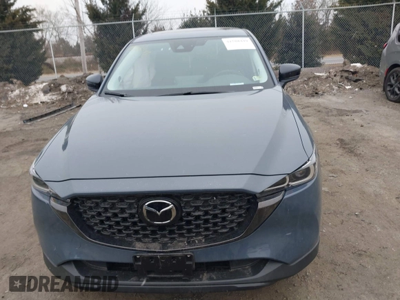 2024 Mazda CX-5 2.5 S Preferred Package with VIN JM3KFBCL9R0460027, listed as a IAAI auction lot 41588449 with 9,371 mi miles. Bid and sale history available at carsss.com. Image 12.