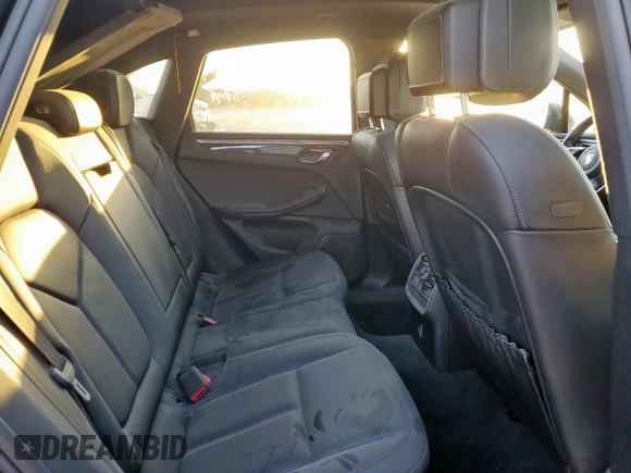 2018 Porsche Macan with VIN WP1AA2A50JLB22704, listed as a Copart auction lot 44987625 with 37,370 mi miles and Salvage title. Bid and sale history available at DreamBid. Image 11.