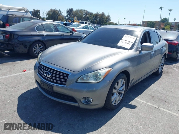 2011 Infiniti M with VIN JN1BY1AP7BM321776, listed as a IAAI auction lot 42320450 with 117,831 mi miles and . Bid and sale history available at DreamBid. Image 2.