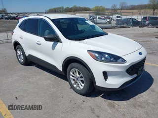 2022 Ford Escape SE with VIN 1FMCU9G69NUA61133, listed as a IAAI auction lot 42077406 with 218,074 mi miles. Bid and sale history available at carsss.com. Image 1.