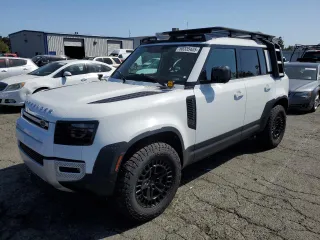 2020 Land Rover Defender HSE с VIN SALE97EU2L2016136, выставлен на аукционе Copart как лот 60335485 с пробегом 51 734 миль миль и Списание • Salvage title. История ставок и продаж доступна на DreamBid. Изображение 1.