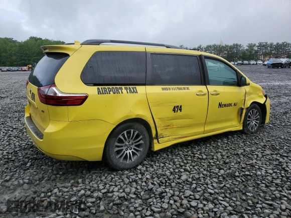 2020 Toyota Sienna XLE Auto Access Seat with VIN 5TDYZ3DC4LS025001, listed as a Copart auction lot 58201225 with 120,395 mi miles and Salvage title. Bid and sale history available at DreamBid. Image 3.