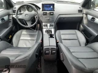 2009 Mercedes-Benz C 300 Sport with VIN WDDGF81X09F282812, listed as a Copart auction lot 60884375 with 99,782 mi miles and Salvage title. Bid and sale history available at DreamBid. Image 8.