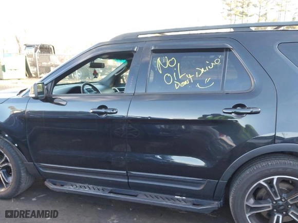 2015 Ford Explorer Sport with VIN 1FM5K8GT5FGC44009, listed as a IAAI auction lot 41434177 with 102,918 mi miles. Bid and sale history available at carsss.com. Image 14.