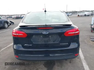 2018 Ford Focus Titanium с VIN 1FADP3J2XJL294107, выставлен на аукционе IAAI как лот 42005814 с пробегом 93 239 миль миль и . История ставок и продаж доступна на DreamBid. Изображение 16.