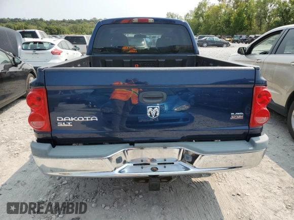 2005 Dodge Dakota SLT with VIN 1D7HW48NX5S226475, listed as a Copart auction lot 70230594 with 47,872 mi miles and Salvage Title. Bid and sale history available at carsss.com. Image 6.