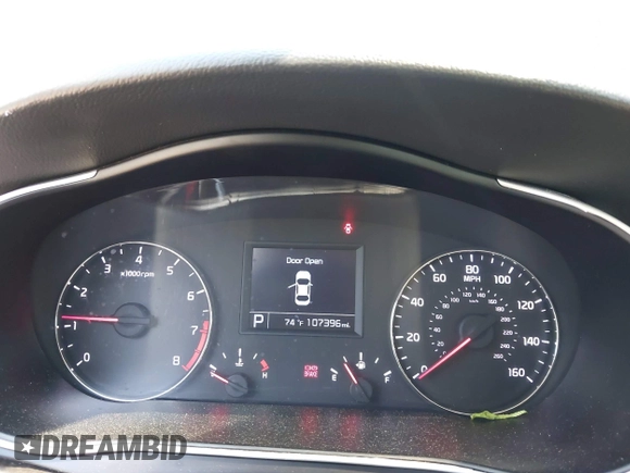 2015 Kia Cadenza Premium z VIN KNALN4D77F5177893, wystawiony jako IAAI lot #42261570 z przebiegiem 107 396 mil mil oraz . Historia ofert i sprzedaży dostępna na DreamBid. Obrazek 7.