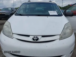 2010 Toyota Sienna CE with VIN 5TDKK4CC7AS340678, listed as a IAAI auction lot 42117080 with 202,894 mi miles. Bid and sale history available at carsss.com. Image 6.