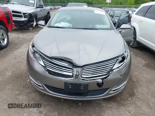 2016 Lincoln MKZ with VIN 3LN6L2G91GR614983, listed as a IAAI auction lot 42345061 with 35,977 mi miles and . Bid and sale history available at DreamBid. Image 6.