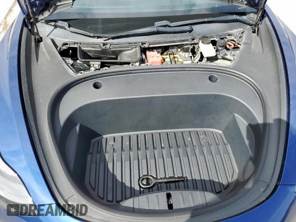 2021 Tesla Model 3 Standard Range Plus z VIN 5YJ3E1EA0MF014607, wystawiony jako Copart lot #47290835 z przebiegiem 43 251 mil mil oraz Szkoda całkowita • Salvage title. Historia ofert i sprzedaży dostępna na DreamBid. Obrazek 11.