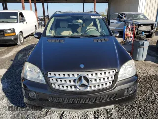 2008 Mercedes-Benz M 320 CDI with VIN 4JGBB22E08A398223, listed as a Copart auction lot 42538835 with 143,554 mi miles and Salvage Title. Bid and sale history available at carsss.com. Image 5.