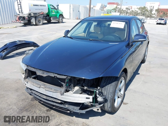 2012 BMW 3 Series 328i with VIN WBA3C1C58CA696975, listed as a IAAI auction lot 42507653 with 136,036 mi miles and . Bid and sale history available at DreamBid. Image 6.