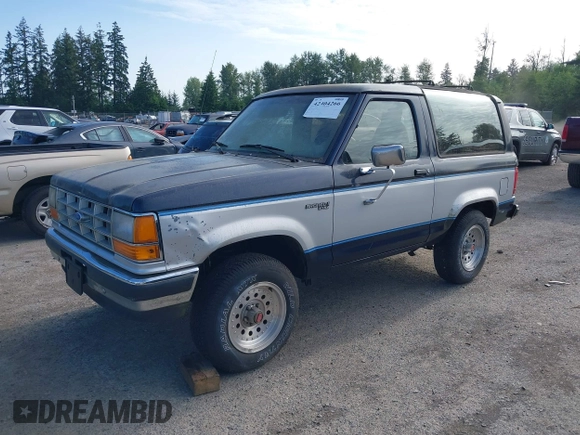 1989 Ford Bronco z VIN 1FMCU14T7KUB49671, wystawiony jako IAAI lot #42404266 z przebiegiem 22 883 mil mil oraz . Historia ofert i sprzedaży dostępna na DreamBid. Obrazek 2.