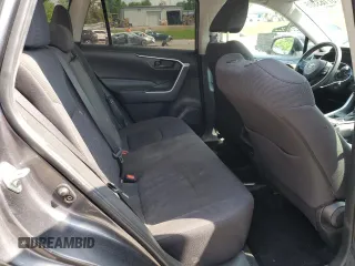 2019 Toyota RAV4 LE с VIN 2T3F1RFV1KC019526, выставлен на аукционе Copart как лот 57163305 с пробегом 121 635 миль миль и Списание • Salvage title. История ставок и продаж доступна на DreamBid. Изображение 10.