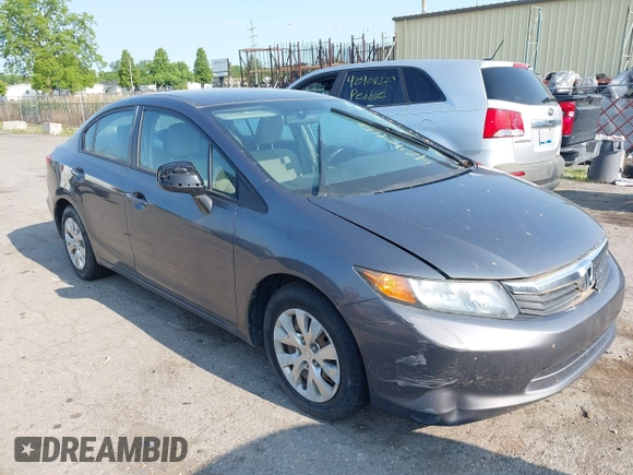 2012 Honda Civic LX z VIN 19XFB2F58CE102273, wystawiony jako IAAI lot #42409158 z przebiegiem 178 381 mil mil oraz . Historia ofert i sprzedaży dostępna na DreamBid. Obrazek 1.