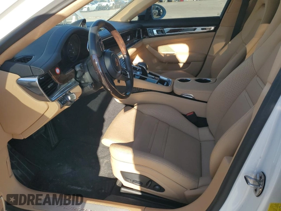2022 Porsche Panamera z VIN WP0AJ2A73NL100639, wystawiony jako Copart lot #81958053 z przebiegiem 3 399 mil mil oraz Czysty tytuł • Clean title. Historia ofert i sprzedaży dostępna na DreamBid. Obrazek 7.