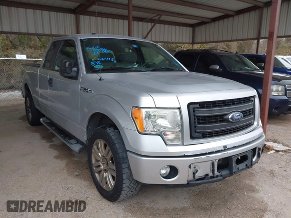 2014 Ford F-150 XL with VIN 1FTEX1CMXEFC92119, listed as a IAAI auction lot 41605366 with 231,453 mi miles and . Bid and sale history available at DreamBid. Image 1.