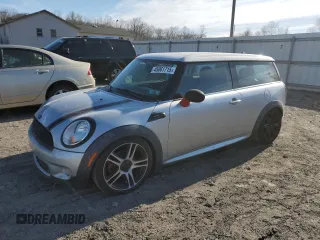 2011 MINI Clubman with VIN WMWZF3C58BTX82304, listed as a Copart auction lot 45061715 with 103,806 mi miles and Clean Title. Bid and sale history available at DreamBid. Image 1.