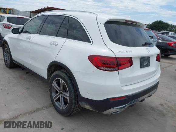 2021 Mercedes-Benz GLC 300 z VIN W1N0G8DB7MF987844, wystawiony jako IAAI lot #42460202 z przebiegiem 39 784 mil mil oraz . Historia ofert i sprzedaży dostępna na DreamBid. Obrazek 3.