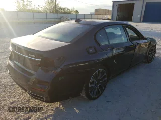 2020 BMW 7 Series 740i with VIN WBA7T2C09LCD64580, listed as a Copart auction lot 70883843 with 46,533 mi miles and . Bid and sale history available at DreamBid. Image 3.