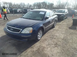 2006 Ford Five Hundred SEL with VIN 1FAHP24196G134492, listed as a IAAI auction lot 41827431 with 194,886 mi miles. Bid and sale history available at carsss.com. Image 2.