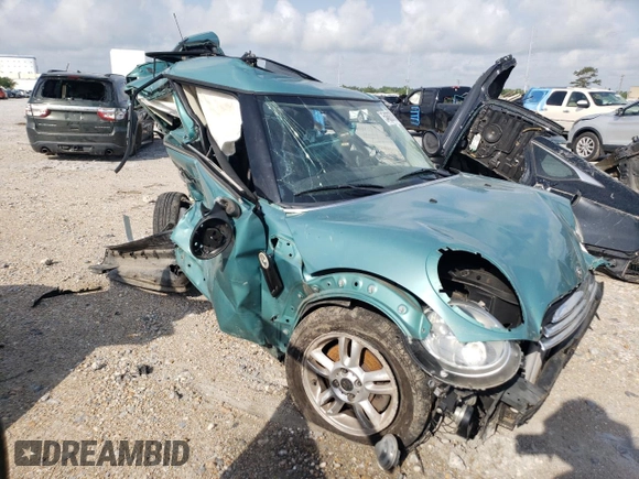 2012 MINI Hardtop with VIN WMWSU3C58CT259728, listed as a Copart auction lot 54683785 with Not Provided miles and Salvage Title. Bid and sale history available at DreamBid. Image 4.