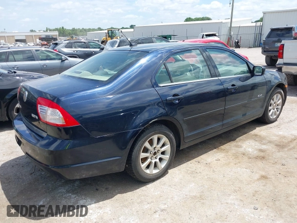 2008 Mercury Milan with VIN 3MEHM01168R635734, listed as a IAAI auction lot 42556769 with 81,785 mi miles and . Bid and sale history available at DreamBid. Image 4.