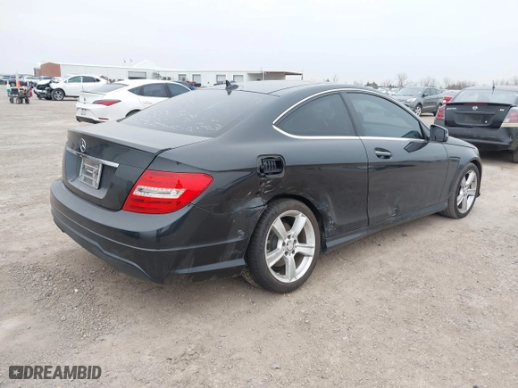 2013 Mercedes-Benz C-Class C 250 with VIN WDDGJ4HB9DG052612, listed as a IAAI auction lot 41489650 with 117,849 mi miles. Bid and sale history available at carsss.com. Image 6.