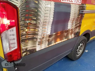 2015 Ford Transit z VIN 1FTCR3XM3FKA30054, wystawiony jako IAAI lot #42302107 z przebiegiem 236 350 mil mil oraz . Historia ofert i sprzedaży dostępna na DreamBid. Obrazek 1.
