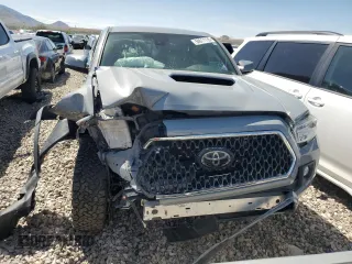 2018 Toyota Tacoma SR with VIN 3TMCZ5AN1JM140275, listed as a Copart auction lot 50611135 with Not Provided miles and Salvage Title. Bid and sale history available at DreamBid. Image 5.