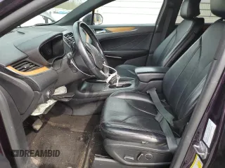2015 Lincoln MKC z VIN 5LMCJ2A93FUJ01840, wystawiony jako Copart lot #53269035 z przebiegiem 110 572 mil mil oraz Szkoda całkowita • Salvage title. Historia ofert i sprzedaży dostępna na DreamBid. Obrazek 7.