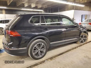 2018 Volkswagen Tiguan SEL with VIN 3VV3B7AX1JM087659, listed as a Copart auction lot 41902795 with 116,512 mi miles and Salvage Title. Bid and sale history available at DreamBid. Image 3.