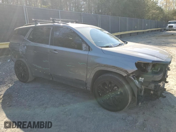 2020 GMC Terrain SLT с VIN 3GKALPEV5LL238415, выставлен на аукционе Copart как лот 53443485 с пробегом 54 907 миль миль и Списание • Salvage title. История ставок и продаж доступна на DreamBid. Изображение 4.