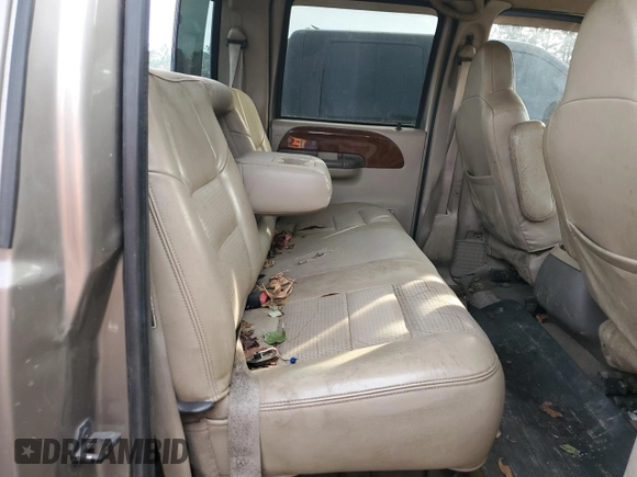 2003 Ford F-350 XL with VIN 1FTWW33F13EA05631, listed as a Copart auction lot 82089174 with 365,768 mi miles and Salvage Title. Bid and sale history available at DreamBid. Image 10.