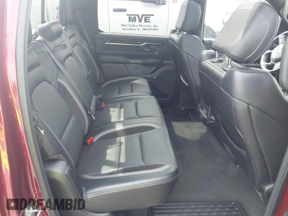 2022 Ram 1500 Laramie z VIN 1C6SRFJT0NN333200, wystawiony jako IAAI lot #42217219 z przebiegiem 27 332 mil mil oraz . Historia ofert i sprzedaży dostępna na DreamBid. Obrazek 8.