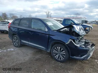 2020 Mitsubishi Outlander ES with VIN JA4AD2A3XLZ003463, listed as a IAAI auction lot 40998304 with 164,375 mi miles. Bid and sale history available at carsss.com. Image 1.