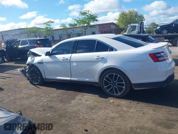 2017 Ford Taurus Limited z VIN 1FAHP2J85HG115863, wystawiony jako IAAI lot #42336857 z przebiegiem 152 890 mil mil oraz . Historia ofert i sprzedaży dostępna na DreamBid. Obrazek 14.