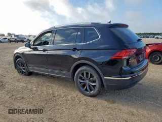 2022 Volkswagen Tiguan SE z VIN 3VV3B7AX3NM114527, wystawiony jako Copart lot #61301715 z przebiegiem 60 534 mil mil oraz Szkoda całkowita • Salvage title. Historia ofert i sprzedaży dostępna na DreamBid. Obrazek 2.