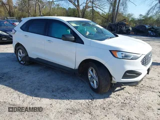 2024 Ford Edge SE z VIN 2FMPK4G92RBA47784, wystawiony jako IAAI lot #41783158 z przebiegiem 66 090 mil mil oraz . Historia ofert i sprzedaży dostępna na DreamBid. Obrazek 1.