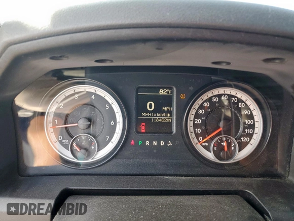 2013 Ram 1500 Express z VIN 3C6JR6AT7DG577056, wystawiony jako Copart lot #50362525 z przebiegiem 118 462 mil mil oraz Czysty tytuł • Clean title. Historia ofert i sprzedaży dostępna na DreamBid. Obrazek 9.