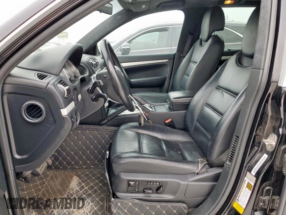 2006 Porsche Cayenne Turbo with VIN WP1AC29P76LA92656, listed as a Copart auction lot 53820325 with 197,579 mi miles and Salvage Title. Bid and sale history available at DreamBid. Image 7.