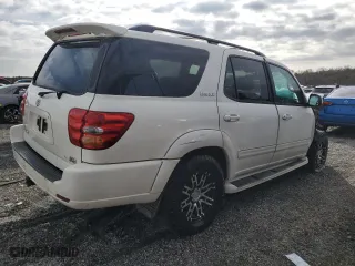 2002 Toyota Sequoia Limited with VIN 5TDZT38A52S064824, listed as a Copart auction lot 82301084 with 310,639 mi miles and Salvage Title. Bid and sale history available at carsss.com. Image 3.