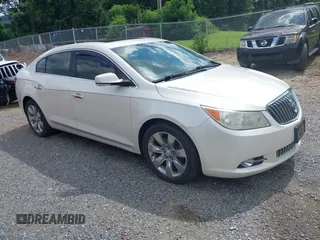2013 Buick LaCrosse Premium 1 с VIN 1G4GF5E35DF318661, выставлен на аукционе IAAI как лот 42757734 с пробегом 259 103 миль миль и . История ставок и продаж доступна на DreamBid. Изображение 1.