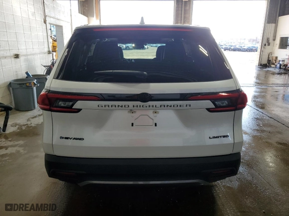 2024 Toyota Grand Highlander Hybrid XLE with VIN 5TDACAB54RS003083, listed as a Copart auction lot 47120815 with NaN miles and Salvage Title. Bid and sale history available at carsss.com. Image 6.