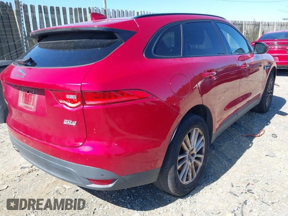 2017 Jaguar F-PACE 20d Prestige with VIN SADCK2BN3HA490469, listed as a IAAI auction lot 41823455 with 60,143 mi miles. Bid and sale history available at carsss.com. Image 4.