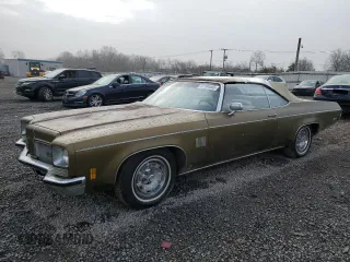 1972 Oldsmobile 88 z VIN 3N67U2M533910, wystawiony jako Copart lot #51184465 z przebiegiem 58 260 mil mil oraz Tytuł czysty. Historia ofert i sprzedaży dostępna na DreamBid. Obrazek 1.